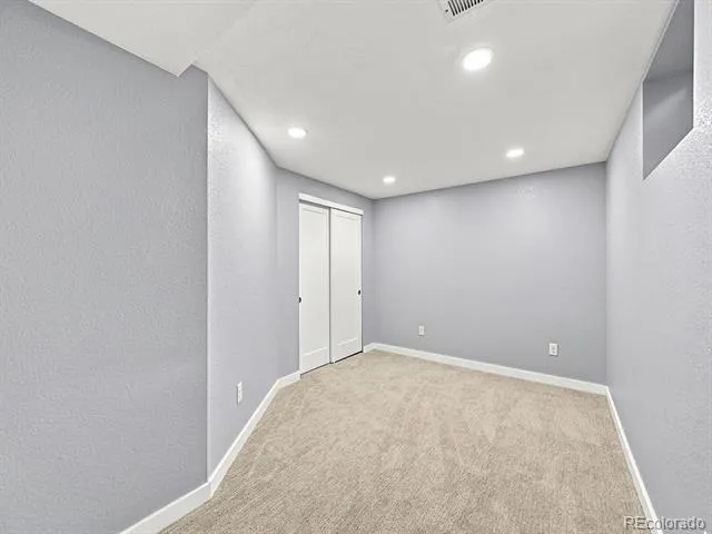 8671 Hopkins Drive Denver, CO 80229