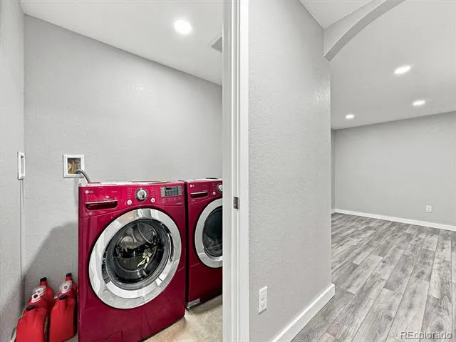8671 Hopkins Drive Denver, CO 80229