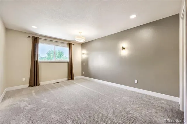 285 Vulcan Street Louisville, CO 80027