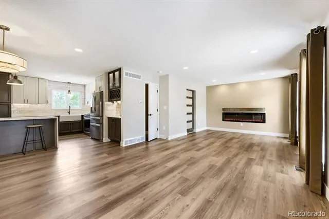 285 Vulcan Street Louisville, CO 80027