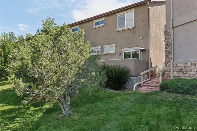1518 York Road Colorado Springs, CO 80918