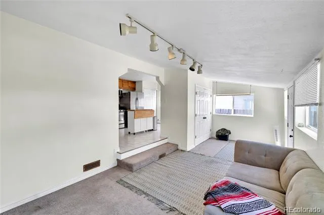 85 S Winona Court Denver, CO 80219