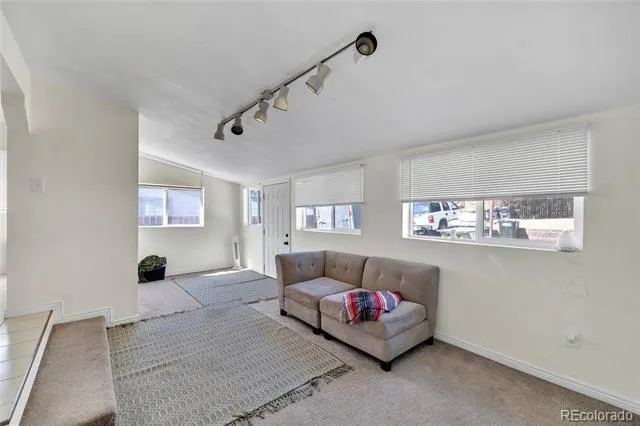 85 S Winona Court Denver, CO 80219
