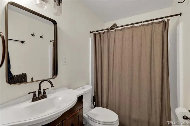 85 S Winona Court Denver, CO 80219
