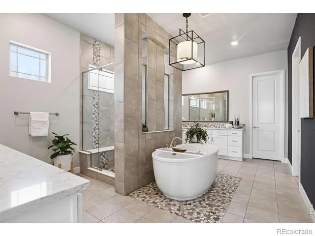 2220 Somerset Court Longmont, CO 80503