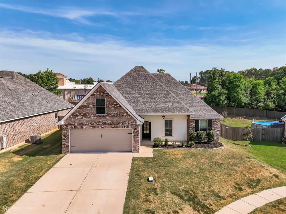 104 Brimestone Loop Benton, LA 71006