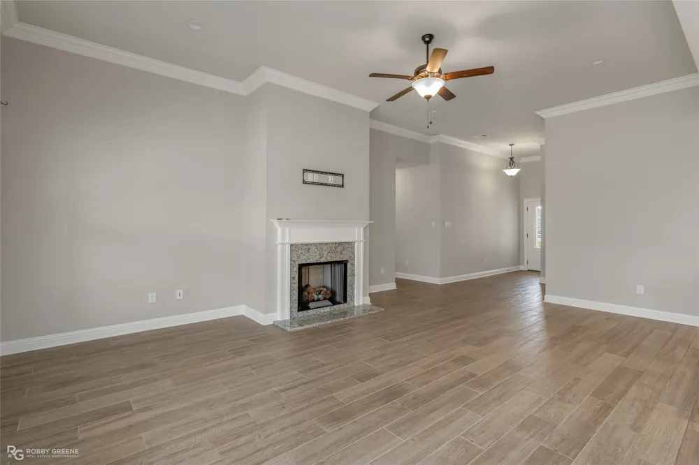 104 Brimestone Loop Benton, LA 71006