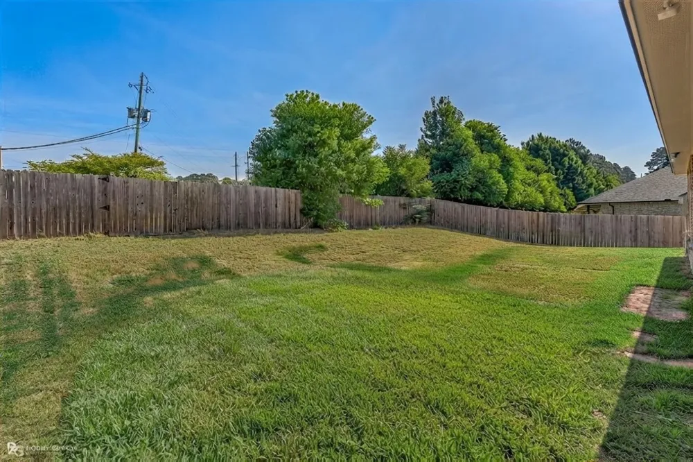 104 Brimestone Loop Benton, LA 71006