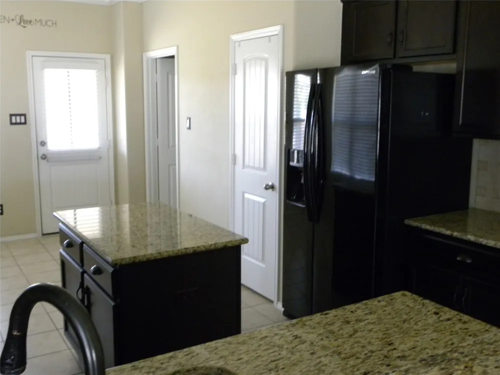 9228 Stewart Street Cross Roads, TX 76227
