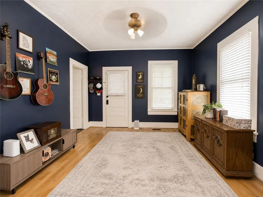 219 Etowah Drive Cartersville, GA 30120