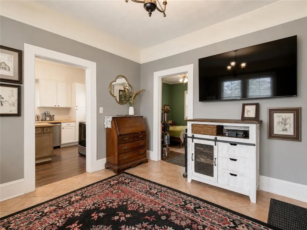 219 Etowah Drive Cartersville, GA 30120