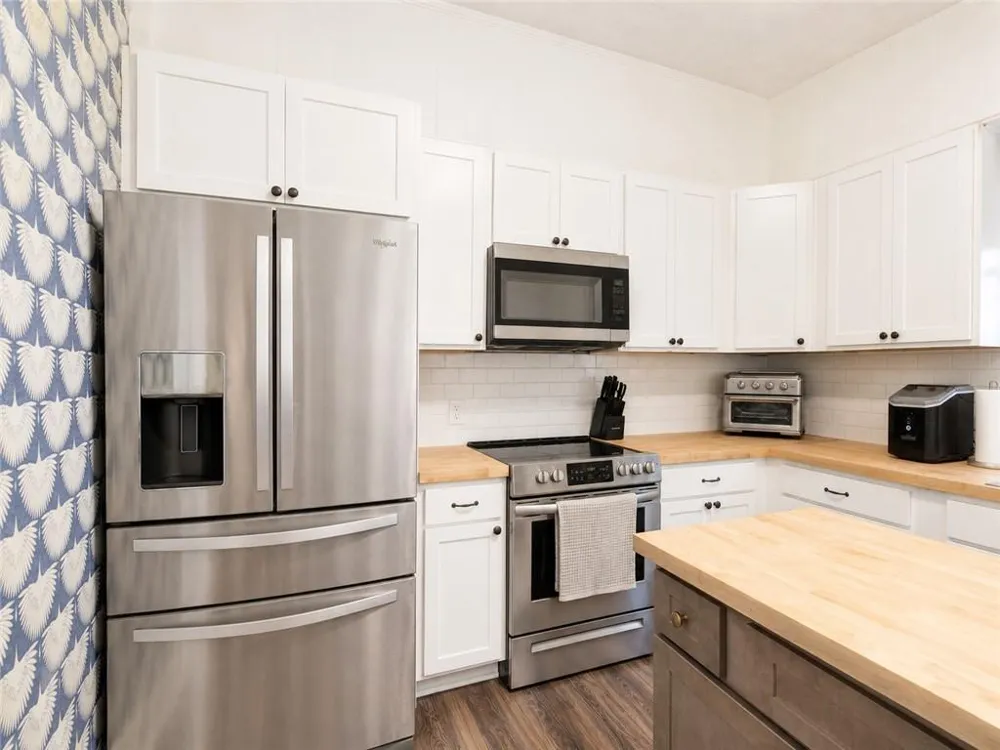 219 Etowah Drive Cartersville, GA 30120