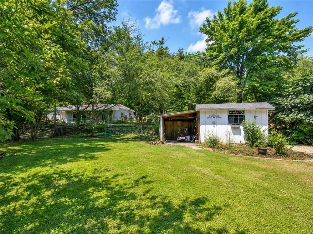 219 Etowah Drive Cartersville, GA 30120