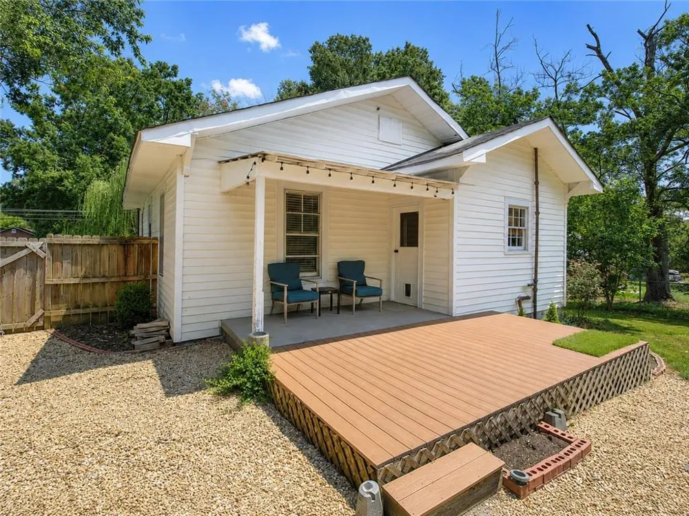 219 Etowah Drive Cartersville, GA 30120