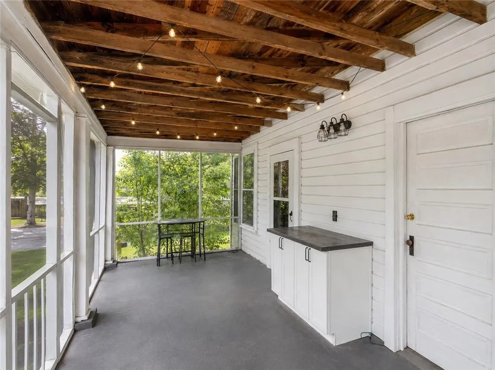 219 Etowah Drive Cartersville, GA 30120