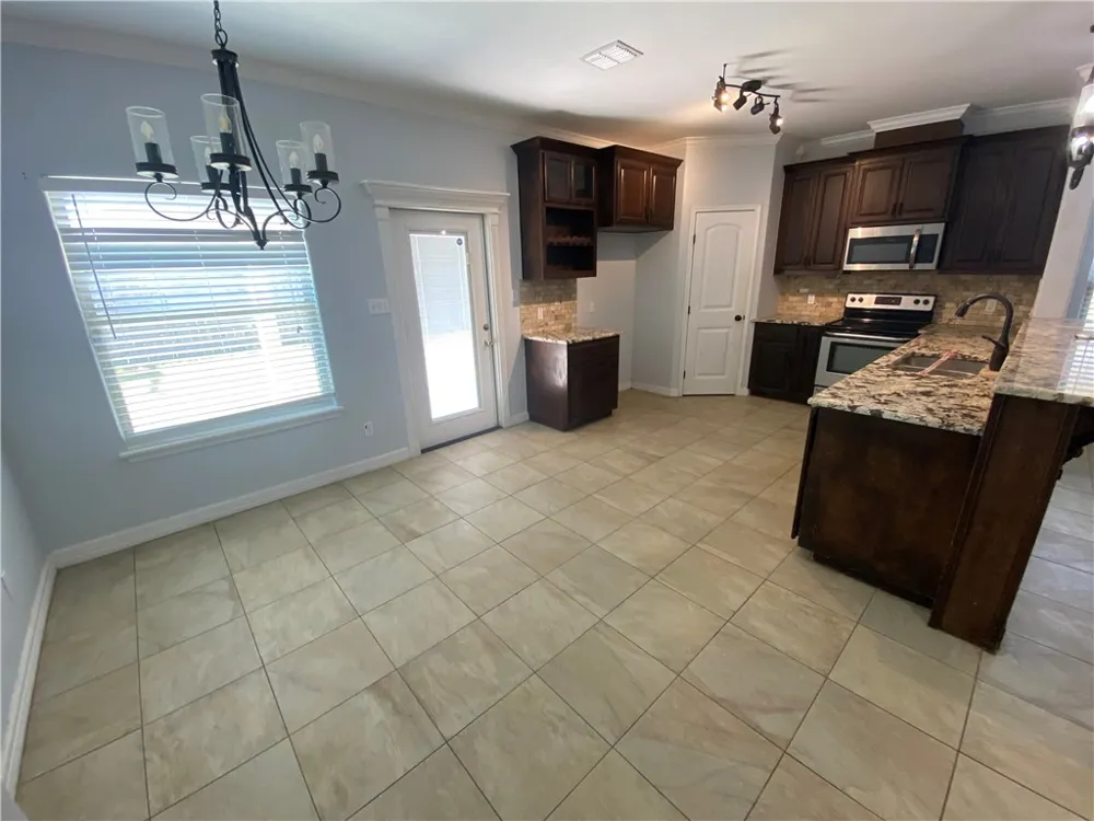 3837 Woodhouse Corpus Christi, TX 78414