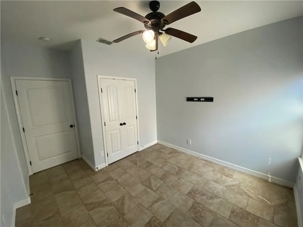 3837 Woodhouse Corpus Christi, TX 78414