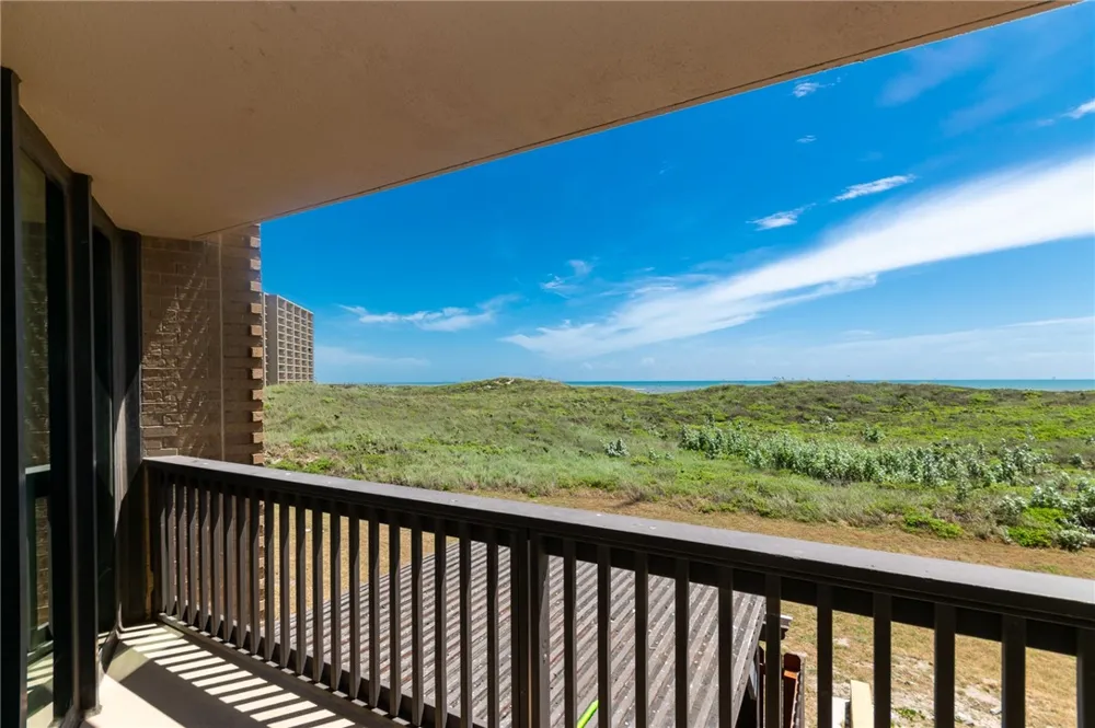 6745 Seacomber Drive #103 Port Aransas, TX 78373