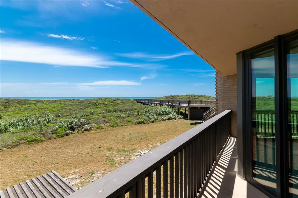 6745 Seacomber Drive #103 Port Aransas, TX 78373