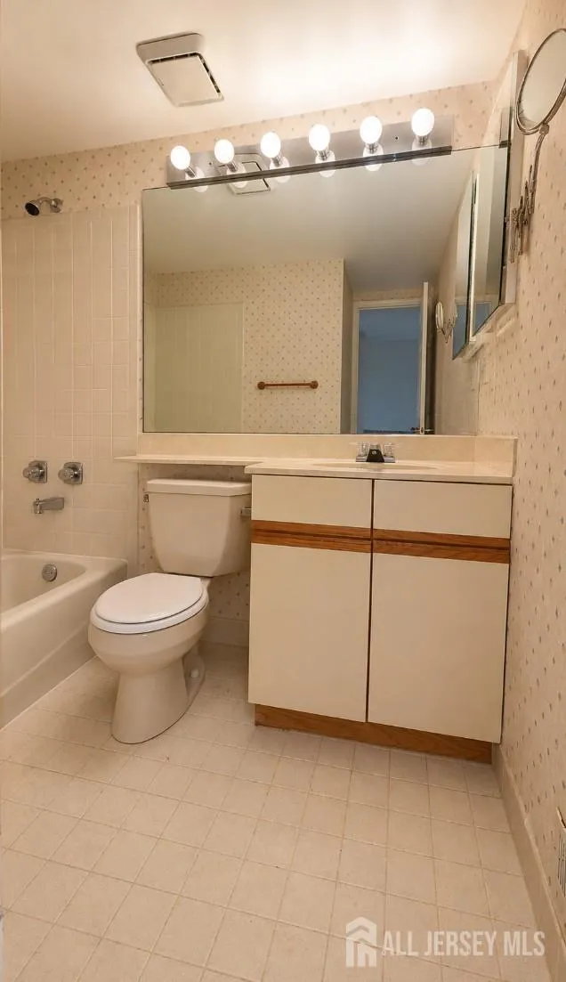 201 Mark Twain Way Mahwah, NJ 07430