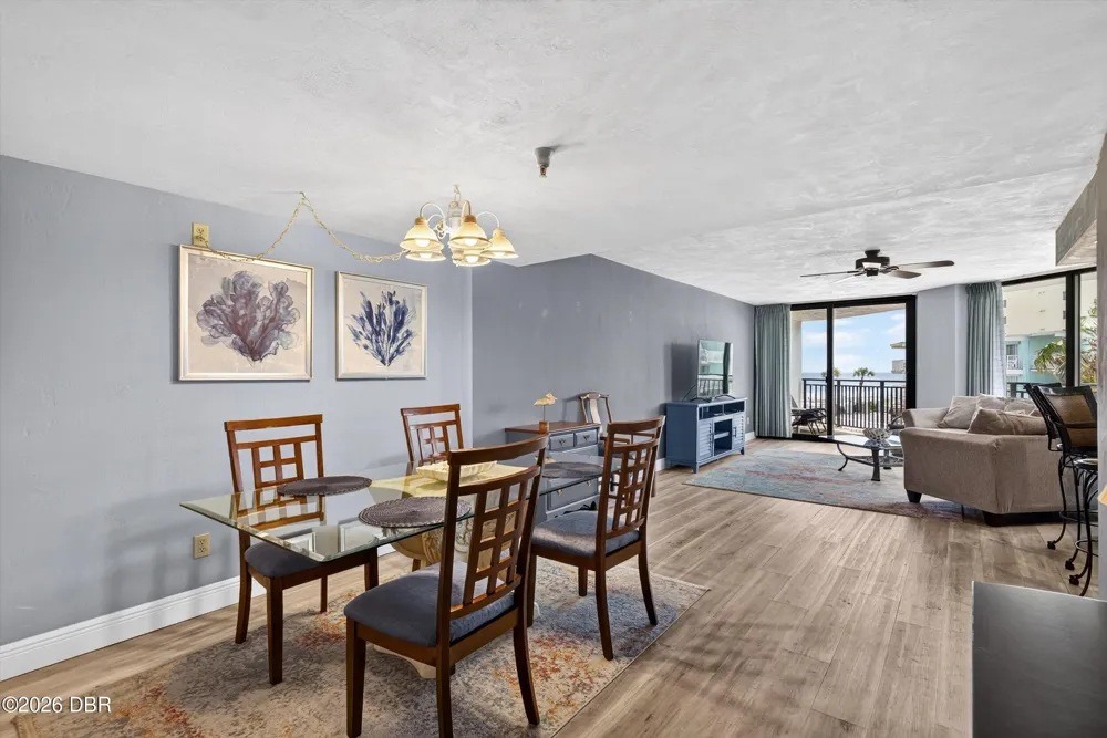 2555 S Atlantic Avenue #207 Daytona Beach Shores, FL 32118