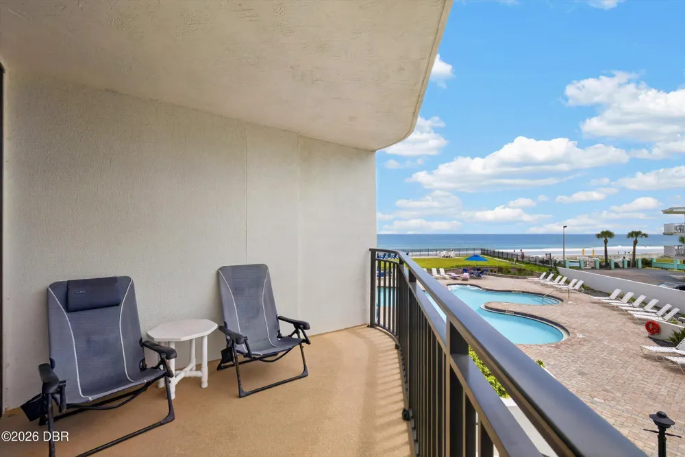 2555 S Atlantic Avenue #207 Daytona Beach Shores, FL 32118