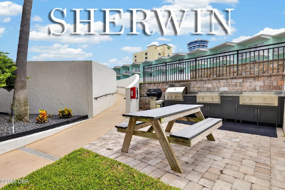 2555 S Atlantic Avenue #207 Daytona Beach Shores, FL 32118