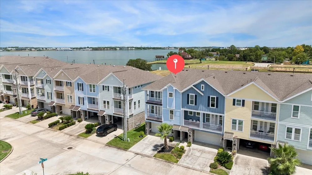 1420 Veranda Mist League City, TX 77573