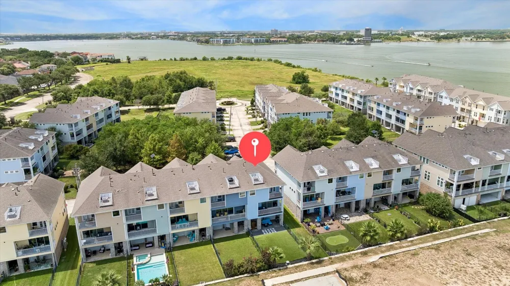 1420 Veranda Mist League City, TX 77573