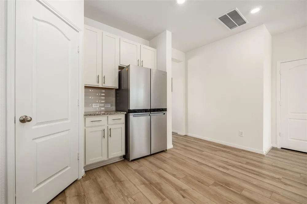 8202 Leisure Point Drive Cypress, TX 77433