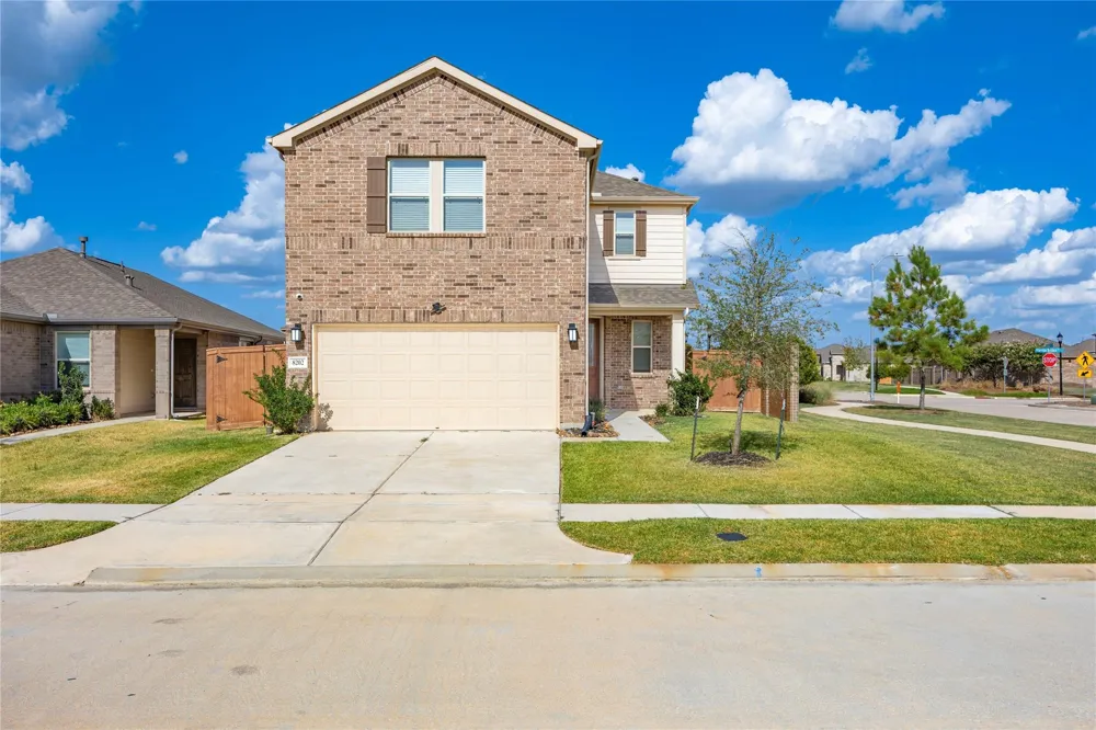 8202 Leisure Point Drive Cypress, TX 77433