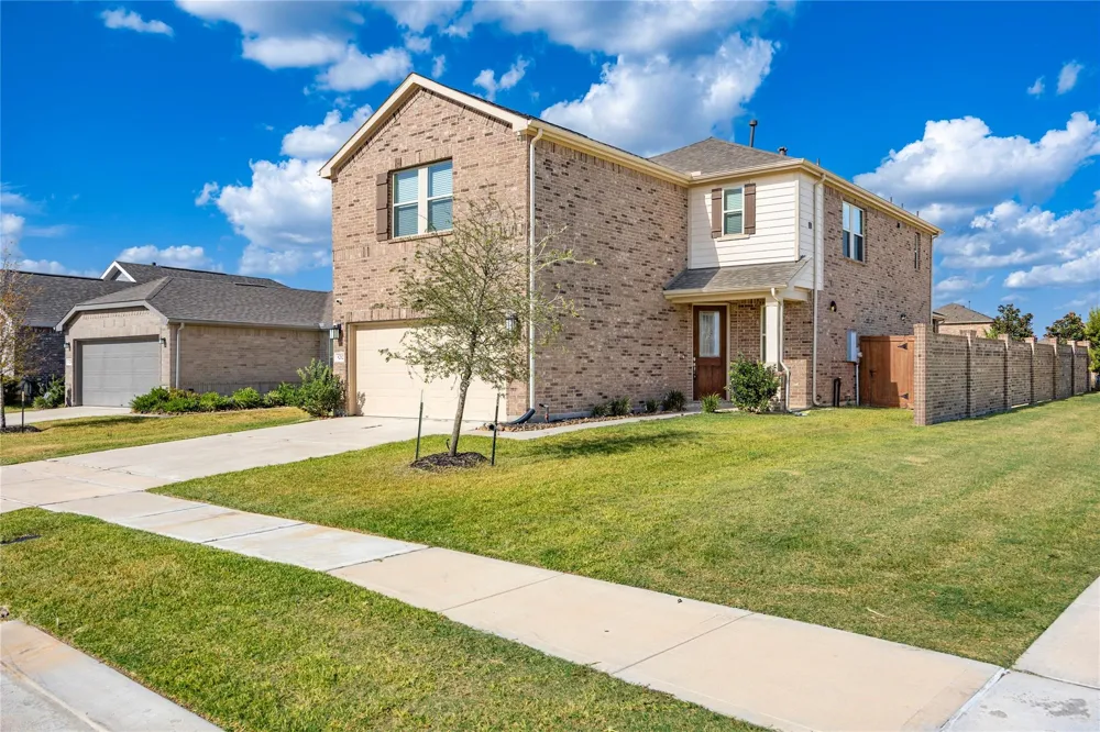 8202 Leisure Point Drive Cypress, TX 77433