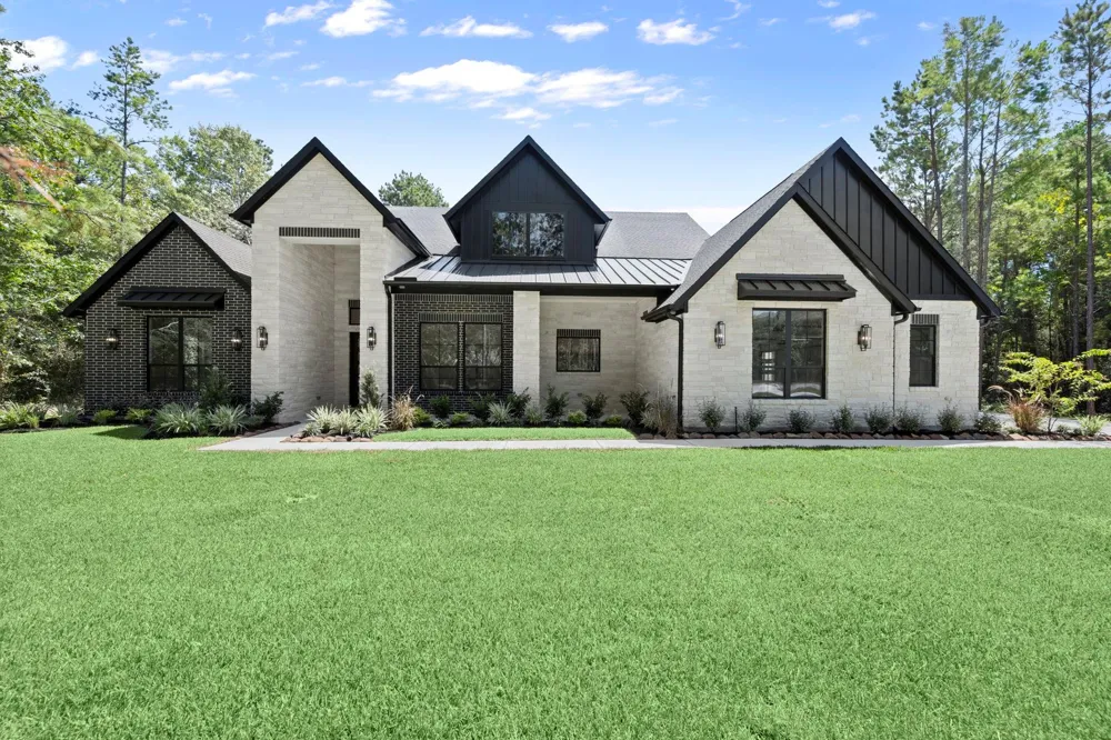 130 Sanctuary Road Huntsville, TX 77340