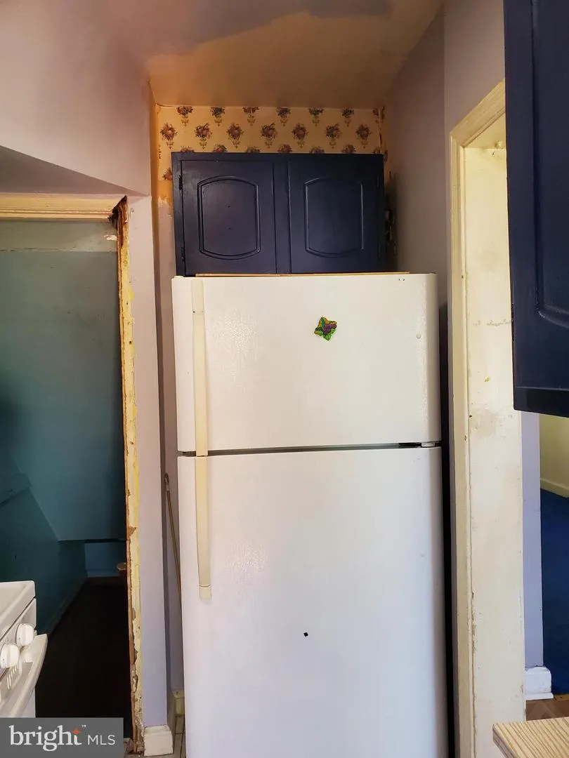 217 LYNHAVEN DRIVE Alexandria, VA 22305
