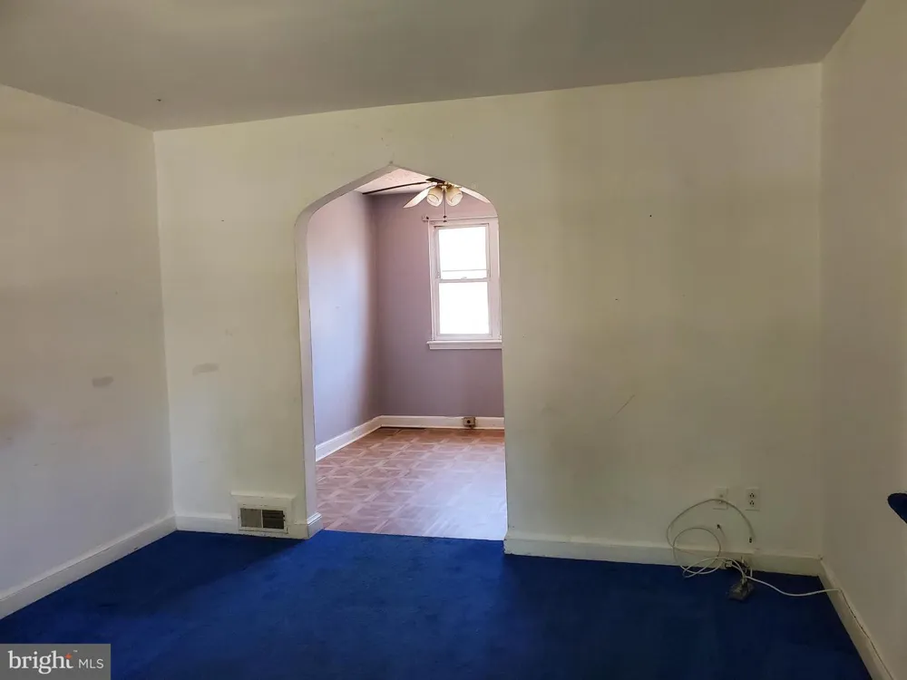 217 LYNHAVEN DRIVE Alexandria, VA 22305