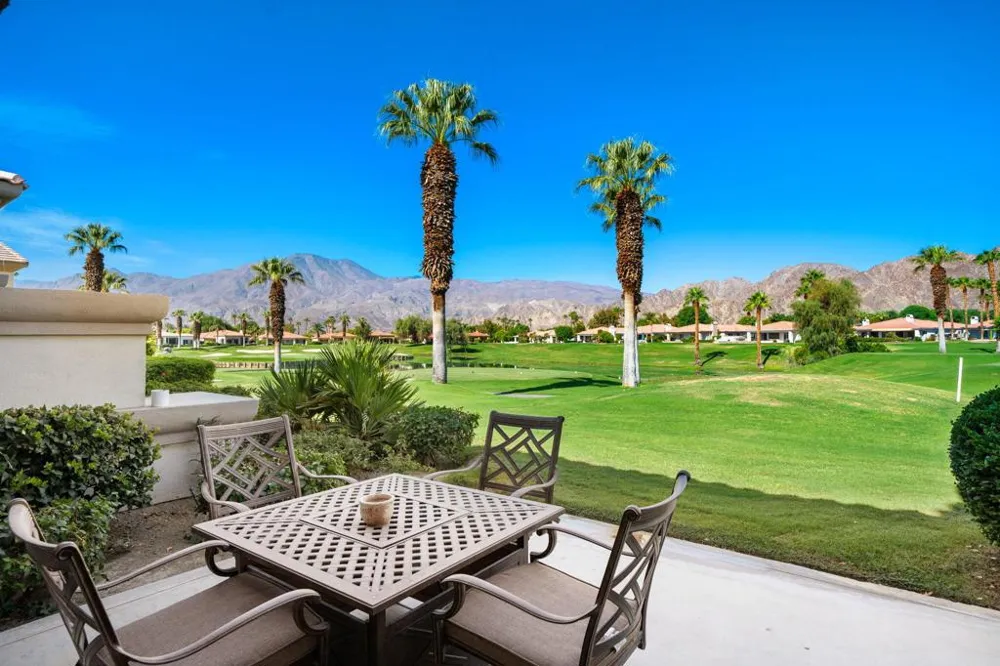 55265 Laurel La Quinta, CA 92253