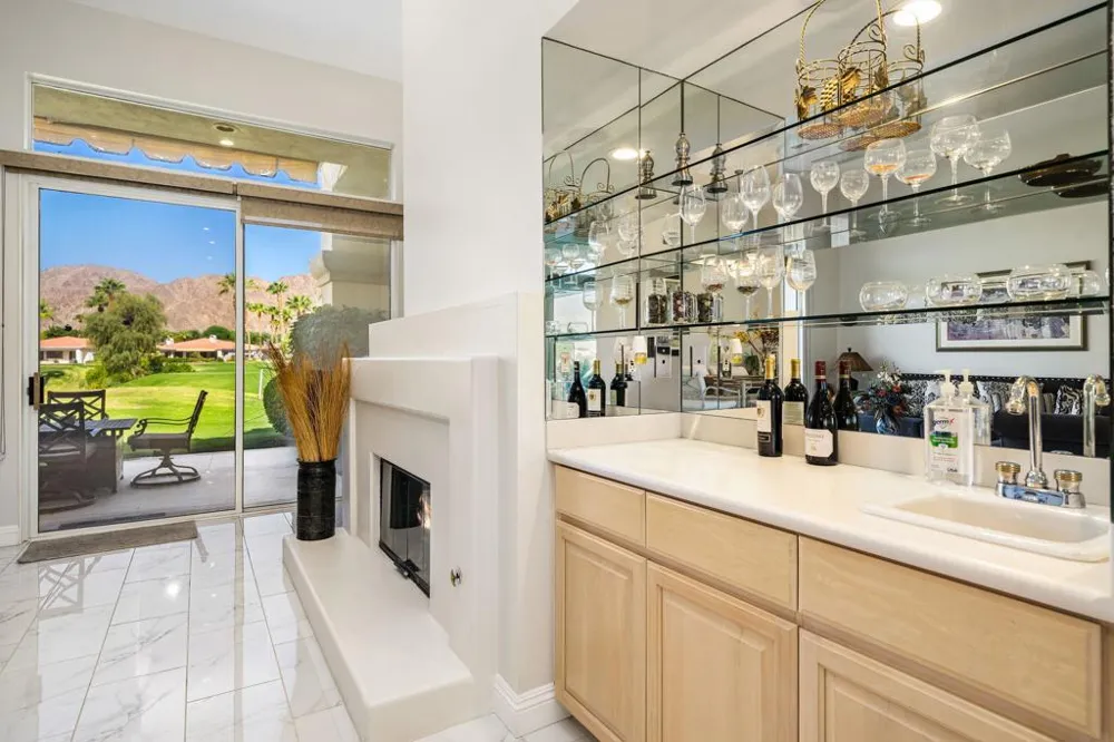 55265 Laurel La Quinta, CA 92253