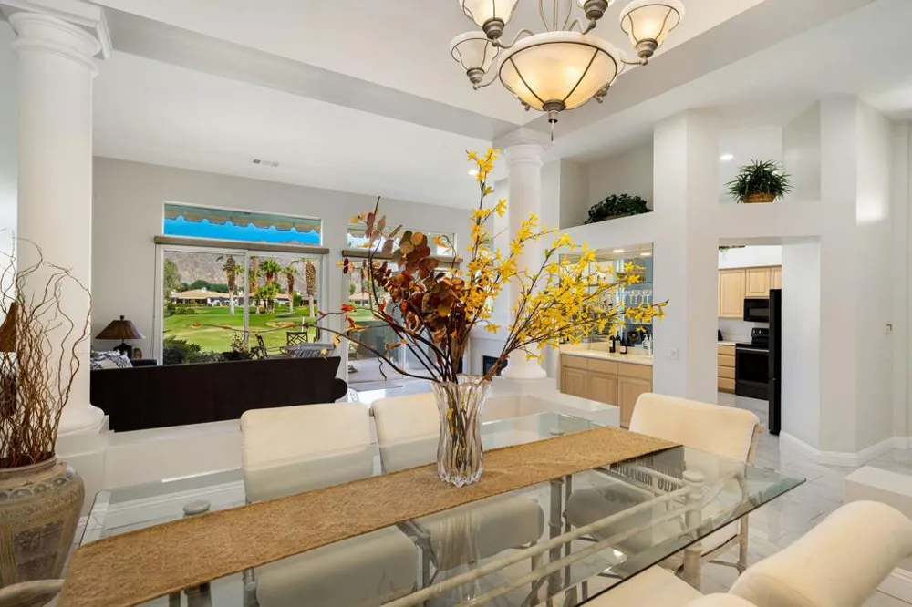 55265 Laurel La Quinta, CA 92253