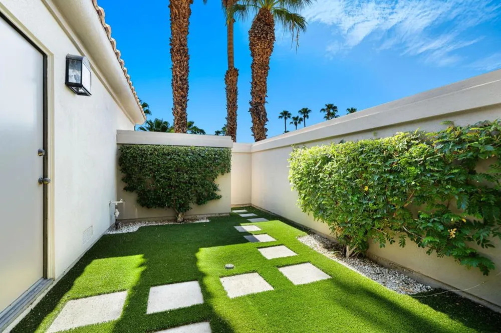 55265 Laurel La Quinta, CA 92253