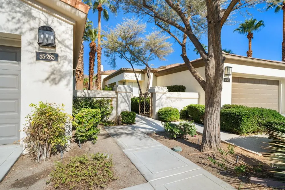 55265 Laurel La Quinta, CA 92253