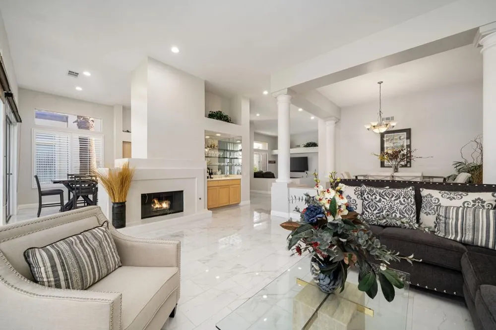 55265 Laurel La Quinta, CA 92253