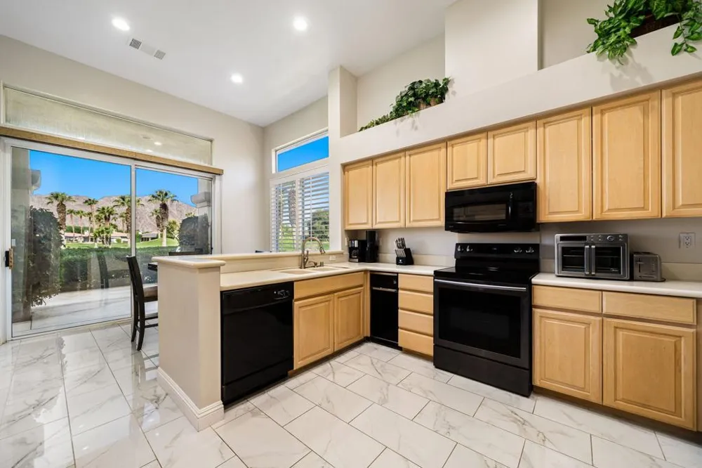 55265 Laurel La Quinta, CA 92253