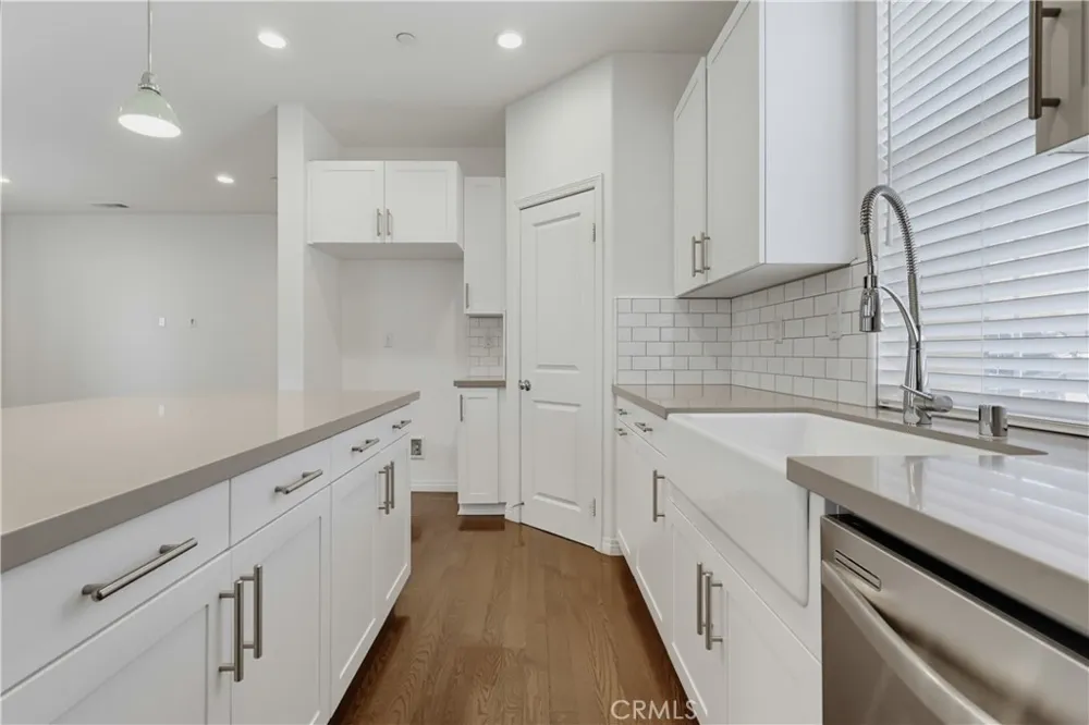 201 Encanto Monterey Park, CA 91755