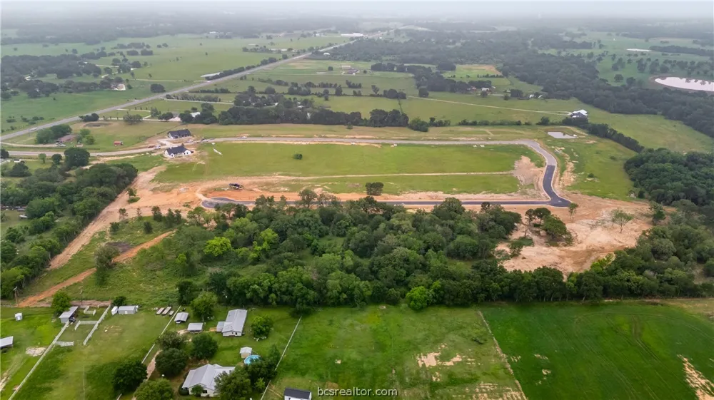 143 Pueblo Drive Caldwell, TX 77836