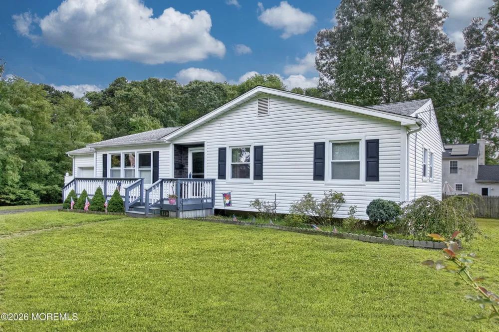120 Algonquin trl. Brick, NJ 08724