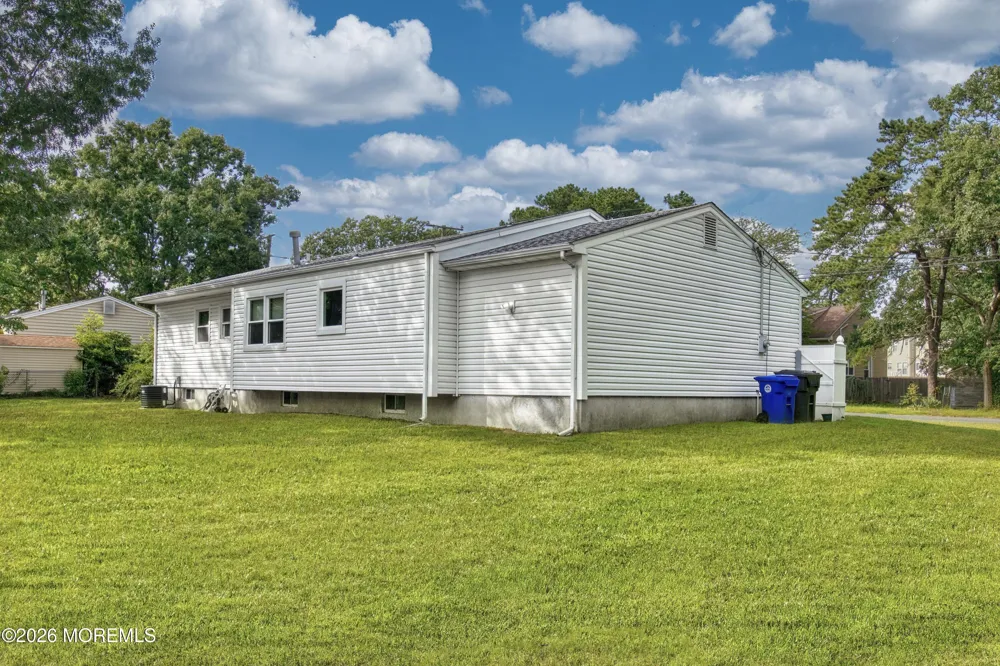 120 Algonquin trl. Brick, NJ 08724