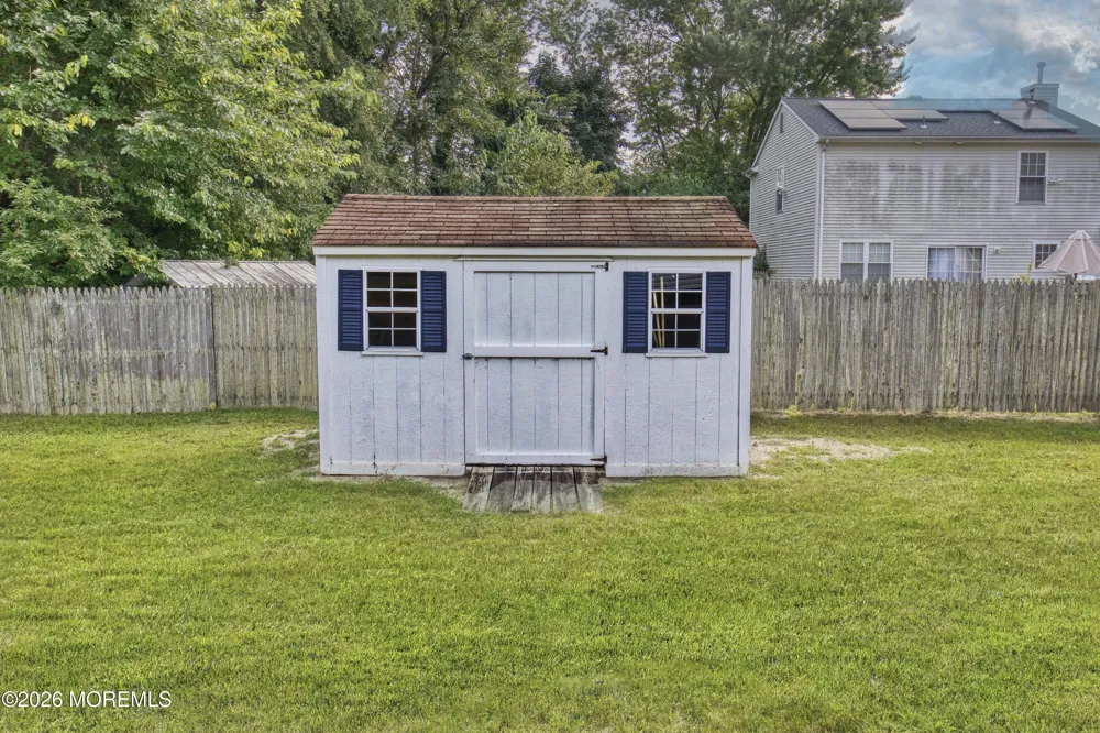 120 Algonquin trl. Brick, NJ 08724