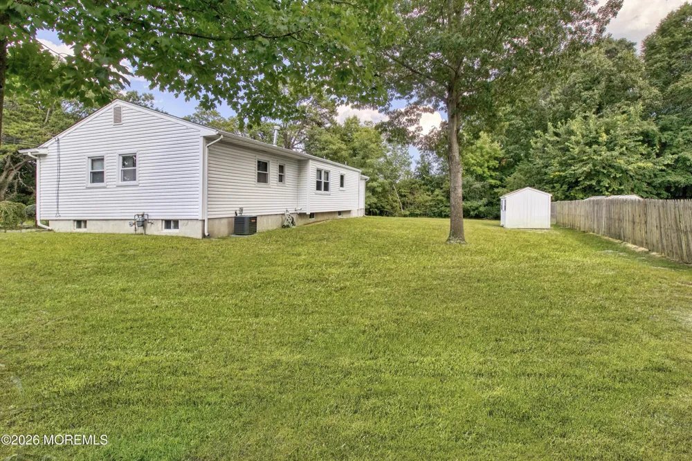 120 Algonquin trl. Brick, NJ 08724