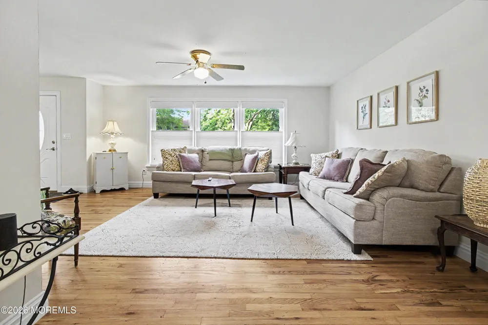 120 Algonquin trl. Brick, NJ 08724