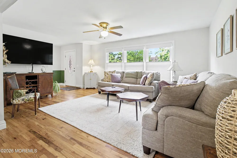 120 Algonquin trl. Brick, NJ 08724